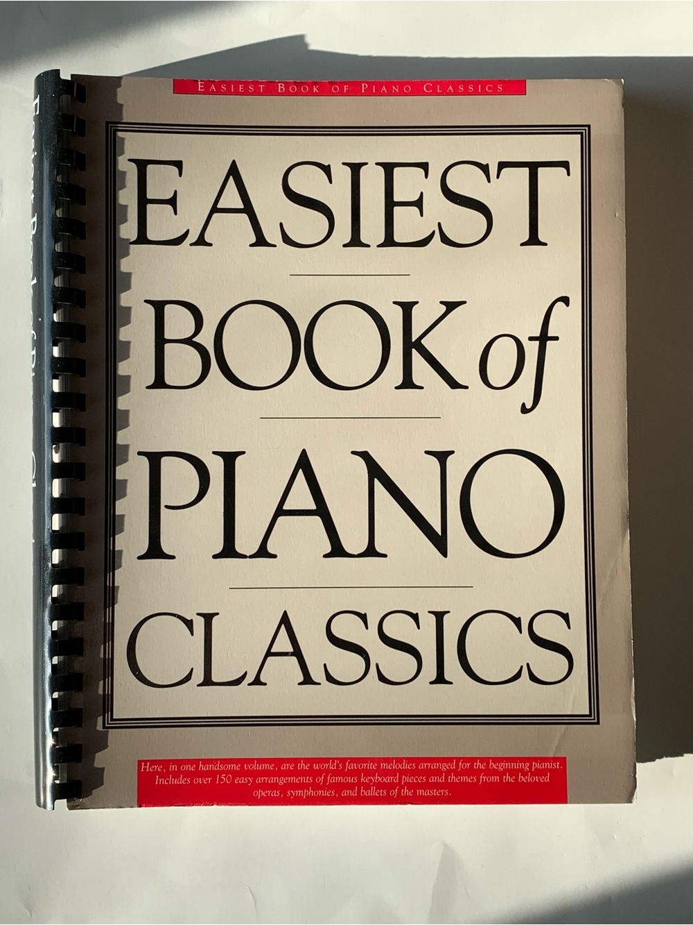 Easiest Book of Piano Classics - 150+ Easy Piano Sheet Music Arrangements